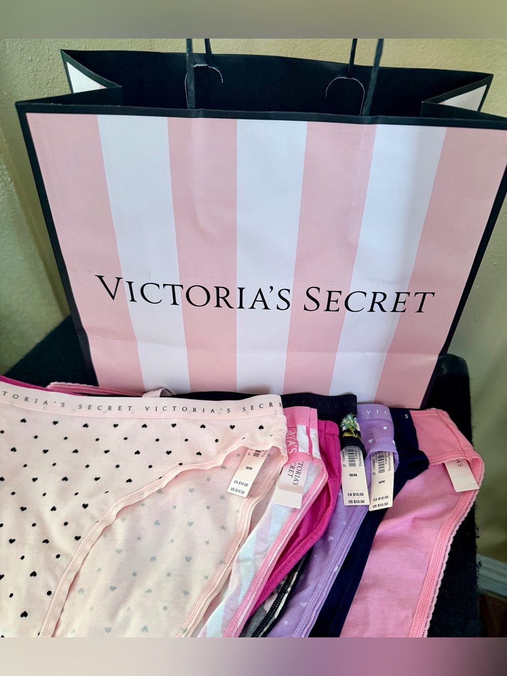Brand New 7pcs Victoria Secret Undies Set All Medium Sizes With Tags